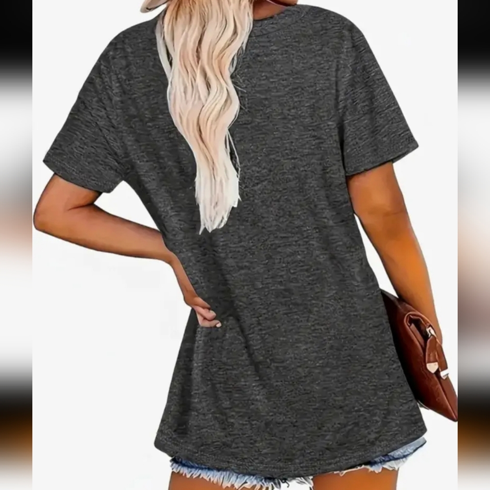 Grey Graphic "I Can't But I Know A Guy" Tee - Picture 2 of 6